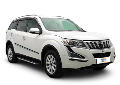 Mahindra XUV500-img